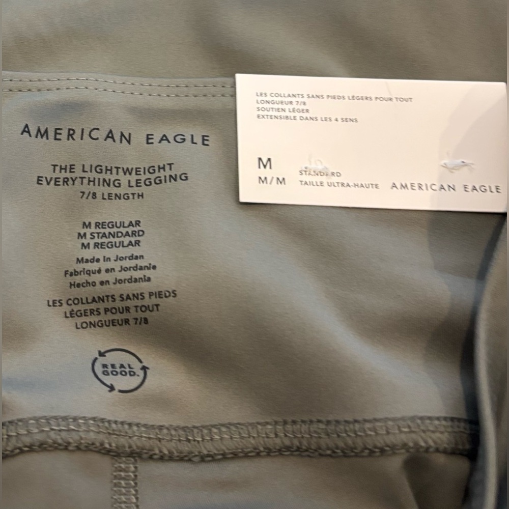 American Eagle Lightweight Everything Legging – Hiker Olive, Size Medium (NWT) - Picture 5 of 5